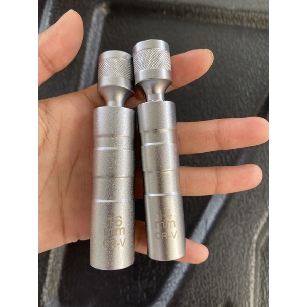 ลูกบล็อกถอดหัวเทียน ข้ออ่อน พร้อมแม่เหล็ก 3/8 ขนาด 14mm รูปที่ 6