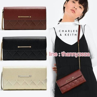 CHARLE &amp; KEITH QUILTED CHAIN WALLET