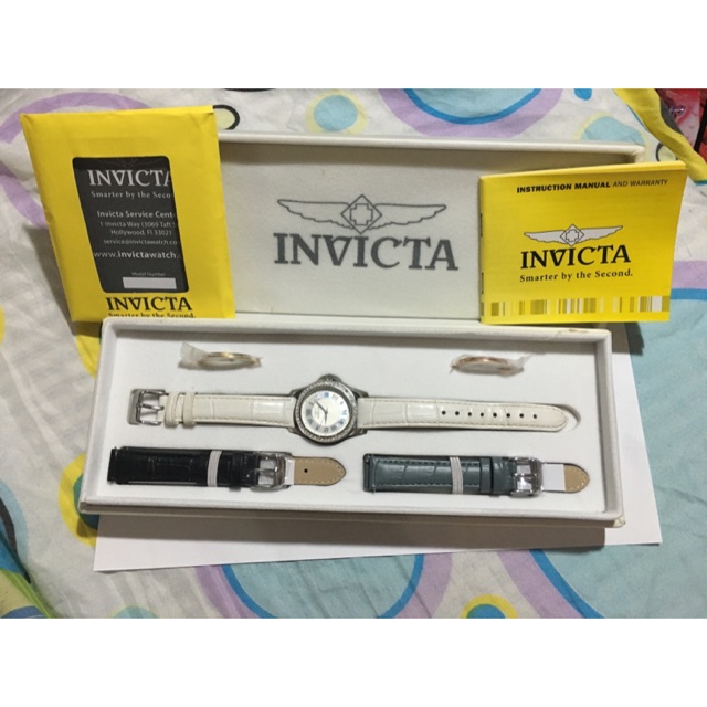 นาฬิกา invicta ใส่ไม่กี่ครั้งของแท้ครบกล่องสายอื่นไม่เคยใช้