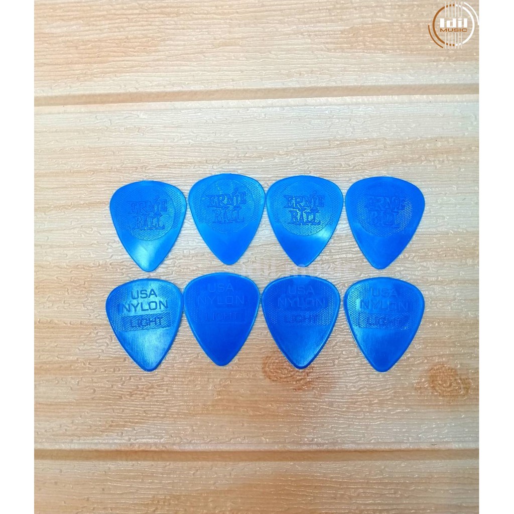 ปิ๊ค Nylon Ernie Ball  (nylon pick) ขนาดความหนา 0.53