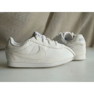 Nike Cortez ยาว 15cm EU26 แท้ ขาวล้วน