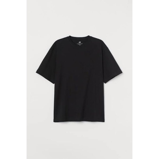 เสื้อยืดT-shirtสีดำ.