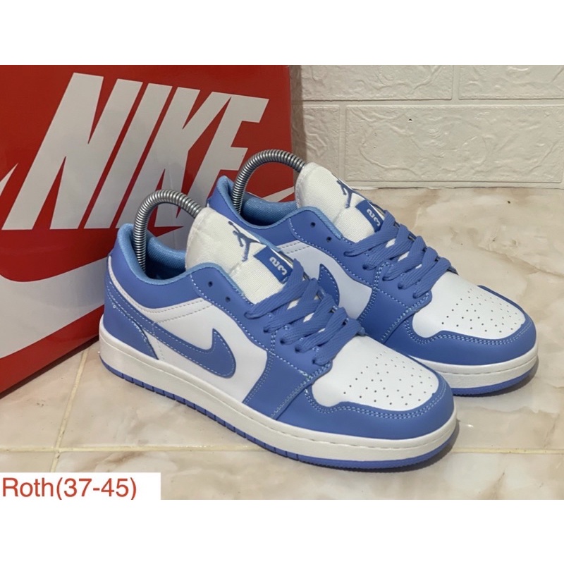 🔥🔥รองเท้าผ้าใบ 37-45มีหลายสีให้เลือกสินค้าพร้อมส่ง