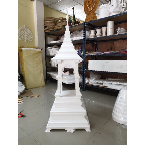 บุษบก สูง140 ซ.ม. ฐานกว้าง 55 ซ.ม.