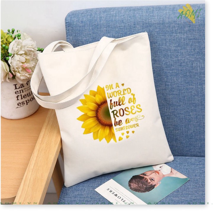 [มีให้เลือกหลายรุ่น] กระเป๋าโท้ต AMI STYLE SQUARE SUNFLOWERT6
