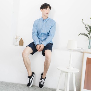 ISSARA Original เสื้อเชิ้ตชาย ปกกระดุม ทรงสลิม ฟ้าน้ำทะเล origami ship