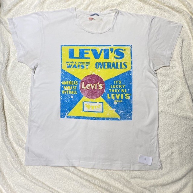ส่งต่อ เสื้อยืด Levi’s สภาพดี