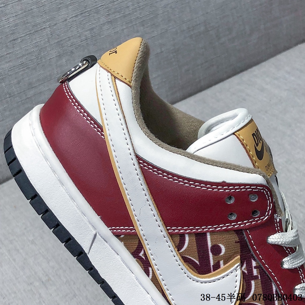 (จัดส่งที่รวดเร็ว) ยิงจริง Nike SB Dunk Low X Dior jacquard joint Mens ...