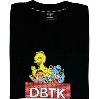 เสื้อเด็กหญิง - DBTK X SESAME Qualty Tshirt Unisex