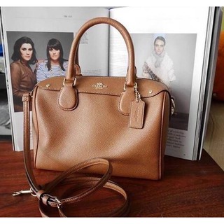 กระเป๋า Coach 9"