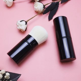 Kabuki Brush แปรงพกพา ปัดแป้ง/ปัดแก้ม มีปลอกฝาปิด แปรงคาบูกิ