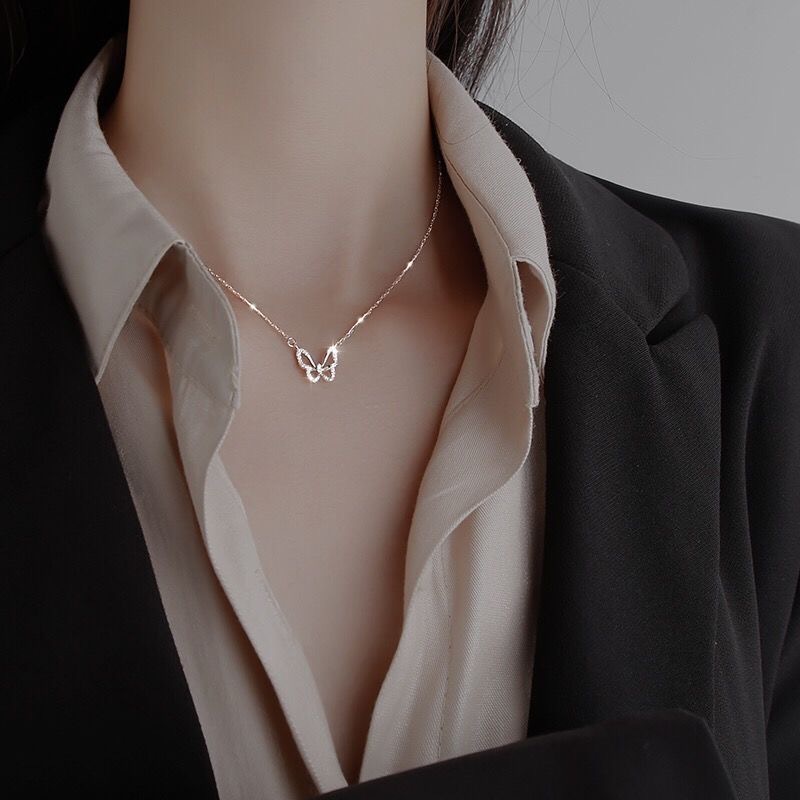 สร้อยคอโชคเกอร์ เงินแท้ 925 จี้รูปผีเสื้อ ประดับเพทาย แวววาว เครื่องประดับแฟชั่น สําหรับผู้หญิง