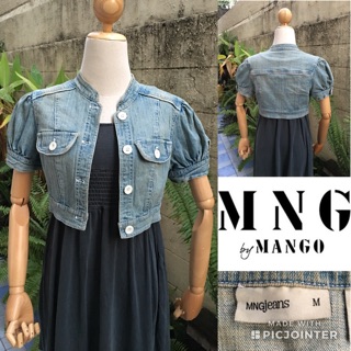 2sis1bro แบรนด์แท้ MNG Jeans เสื้อแจ็คเก็ตยีนส์ เอวลอย แขนสั้น คอจีน มือสอง พร้อมส่ง sz M