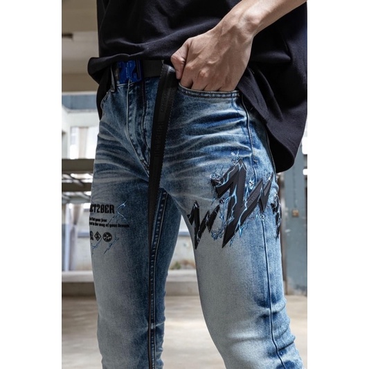 Oct2ber Design Lightning Force of Night Symbol size 32