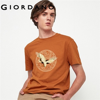 Giordano Men and Women เสื้อยืดแขนสั้น คอกลม ผ้าฝ้าย100% เป็นเสื้อคู่สกรีนลวดลาย นกกระสา แม่น้ำลำธารสไตล์คลาสสิค