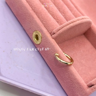 Honey Ear Cuff | KIKIEGANGSTER เอียร์คัฟหรือต่างหูหนีบสีทองสุดมินิมอล