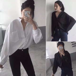 SALE!!! [พร้อมส่ง] Korea shoulder off shirt 💕