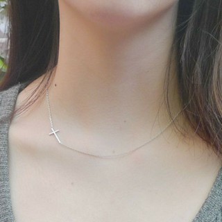 สร้อยคอไม้กางเขนมินิมอล • Minimal Cross Necklace