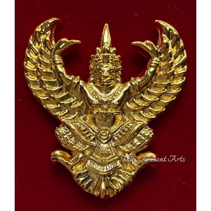 รับประกันแท้ 100% พญาครุฑ รุ่นล้างอาถรรพ์ 2 กะไหล่ทอง พิมพ์ใหญ่ หลวงพ่อวราห์ ปุญฺญวโร (พระครูวิสิษฎ์พิทยาคม) วัดโพธิทอง