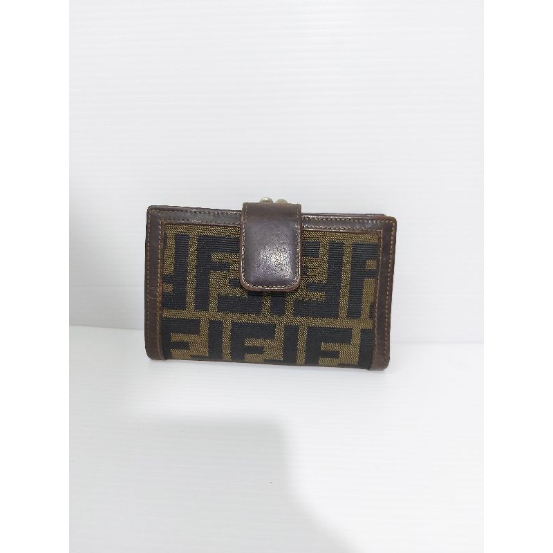 fendi wallet vintage ของแท้