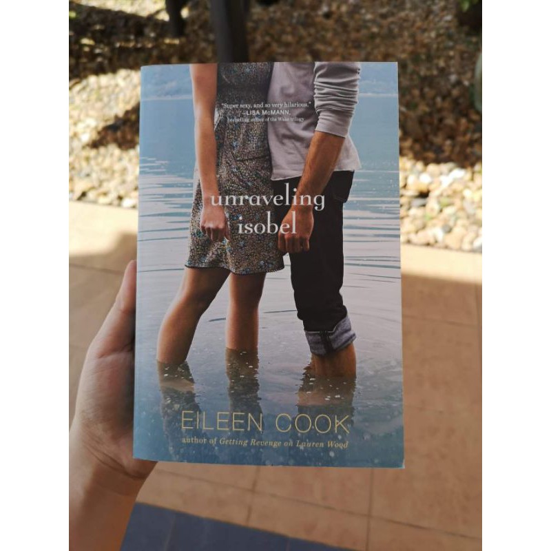 Unraveling Isobel โดย Eileen Cook