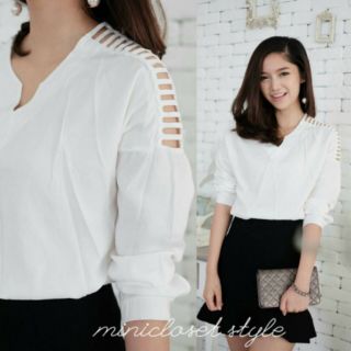 เสื้อแต่งแขนมี2สีผ้าดีมากจ้า
