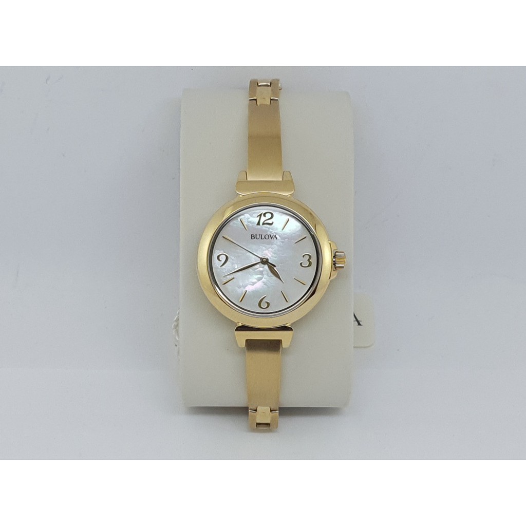 BULOVA 97L136 นาฬิกาควอตซ์สตรี พร้อมกล่อง มาร์คเกอร์ชั่วโมงและมือหรูหรา