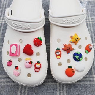 [Charming Deco] ชุดอุปกรณ์เสริม กระดุม รูปรองเท้า Crocs Jibbitz น่ารัก สําหรับตกแต่งรองเท้าผ้าใบ Diy (7 ชิ้นใน 1 ชุด)