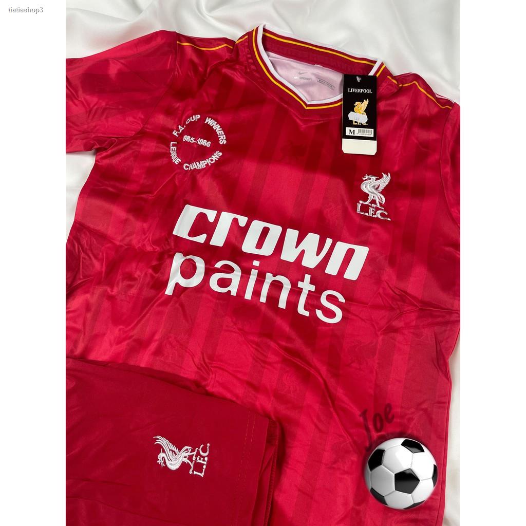 จัดส่งจากกรุงเทพฯ ส่งตรงจุดชุดบอลย้อนยุค Liverpool (Red, 1985-1986) เสื้อบอลและกางเกงบอลผู้ชาย ปี 1985-1986