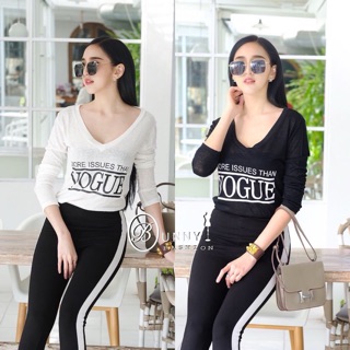 เสื้อแขนยาวคอวีลายVogue