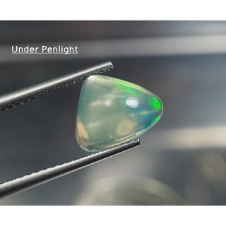 โอปอลหลากสี (Multi Opal) 1.50 กะรัต (11060)