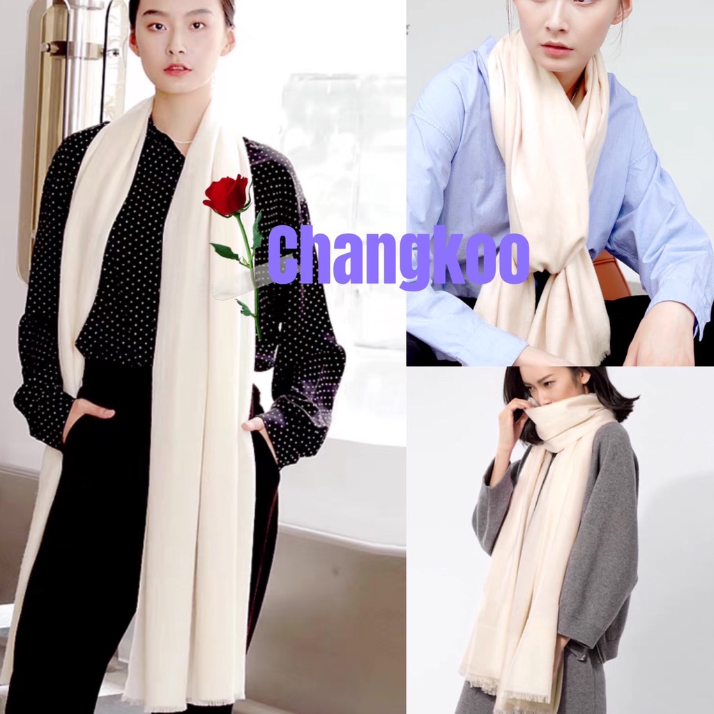 ผ้าพันคอและผ้าผ้าคลุมไหล่ ขนาด200x70 ซม เนื้อผ้าอย่างดี ผ้าหนา สีพื้น รับประกันทุกผืน ราคาสุดค้ม ของใหม่ พร้อมส่งในไทย
