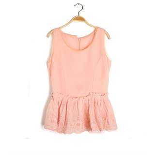 FA2SHOP รุ่น SC-01-012 เสื้อแขนกุดสีชมพู แต่งผ้าลูกไม้