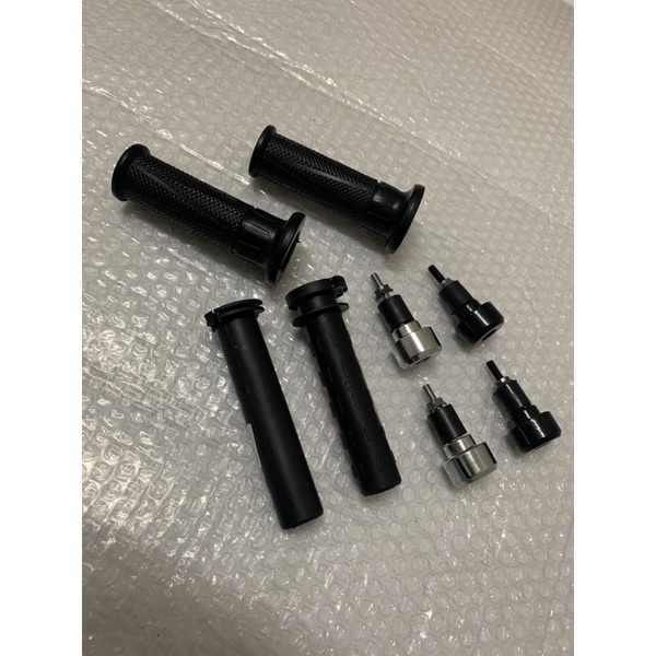Yamaha lc 135 v1 v2 v3 v4 v5 v6 v7 ปลอกแฮนด์ท่อคันเร่ง balancer chrome สีดํา 3 in 1 LC135 Grip Stand