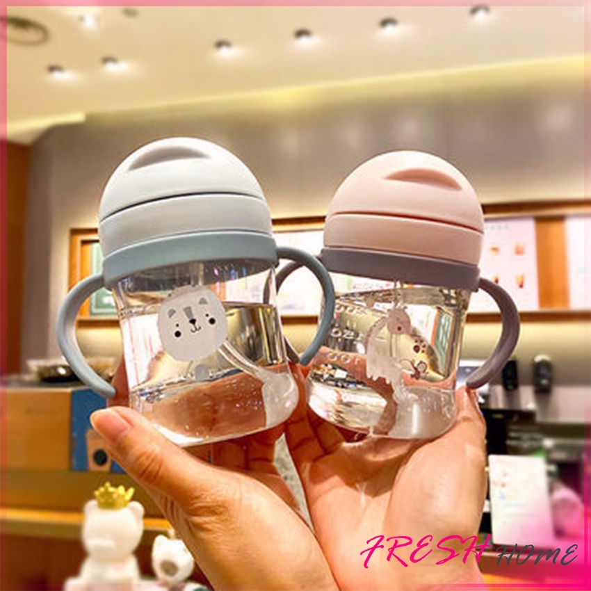 แก้วหัดดืม 250 มล แก้วพลาสติกอนุบาล ใส่นม หลอดนิ่ม พกพาได้ง่าย Children's straw cup