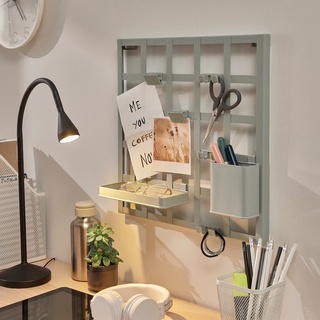 IKEA แท้ 100% - โครงบอร์ดพร้อมชุดอุปกรณ์จัดเก็บรวม 8 ชิ้น SNICKRA สนิคกร้า สีเทา-เขียว ขนาด 38x38 ซม.