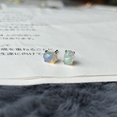 Opal Earrings 7mm. โอปอลแท้ ไซส์ 7 มิล