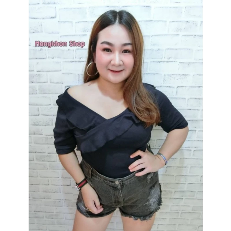 MK27 เสื้อผ้าแฟชั่นผู้หญิง เสื้อยืดสาวอวบ อก 35-44 นิ้ว คอวี ปาดไหล่ คอระบาย แขนสั้น เสื้อผ้าคนอ้วน เสื้อผ้าไซส์ใหญ่ thumbnail 8