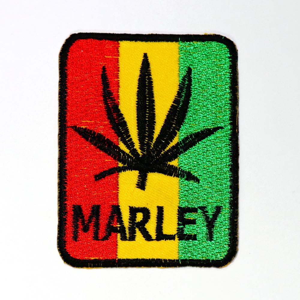 [ ตัวรีดติดเสื้อ ลาย ใบกัญชา รูปกัญชา เร็กเก ฮิปปี้  ] Marley Reggae Ganja Patch งานปัก DIY ตัวรีด เ