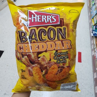 ข้าวโพดทอดกรอบ รสเบคอนเชดดาร์ชีส Herrs Bacon Cheddar Flavored Chesse Curls 184.5g