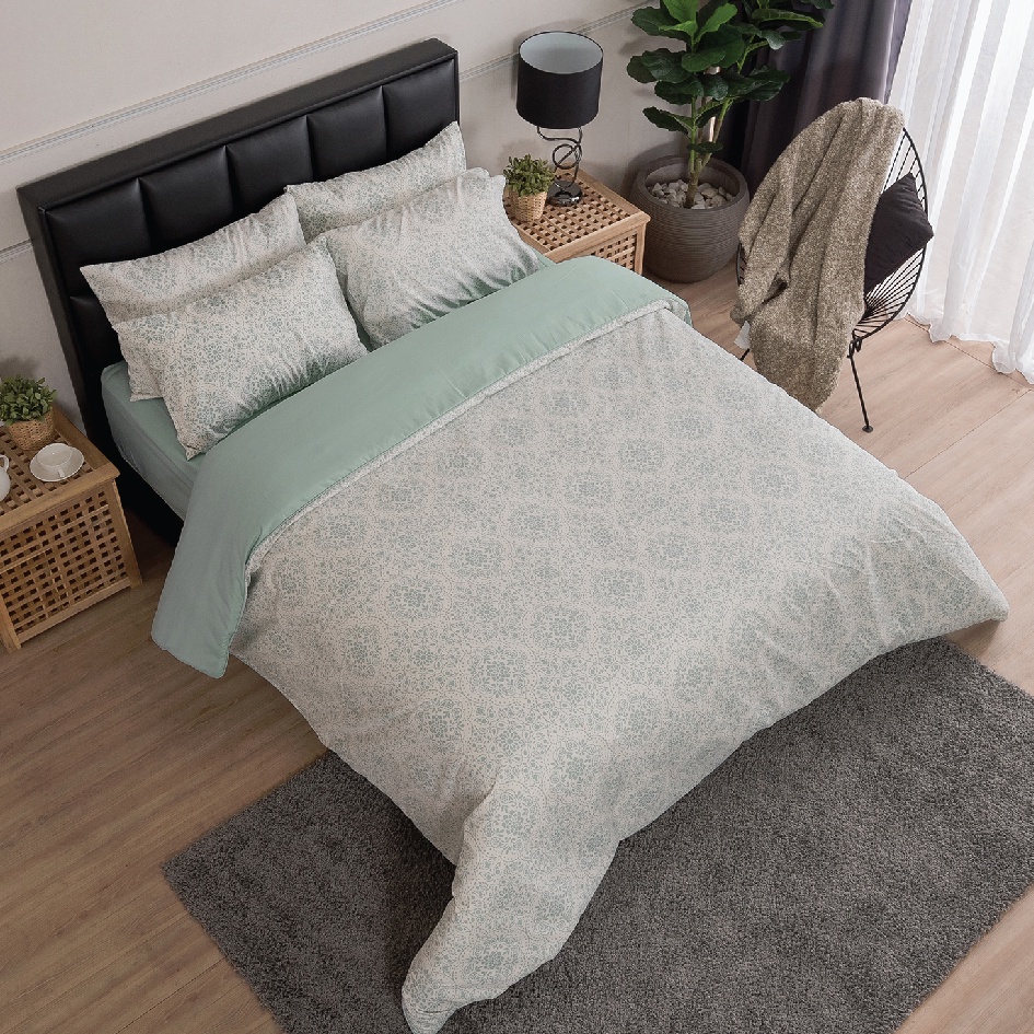 LUCKY mattress ชุดเครื่องนอน ผ้าปูที่นอนพร้อมผ้านวม Micro Touch Two-Tone Style Collection