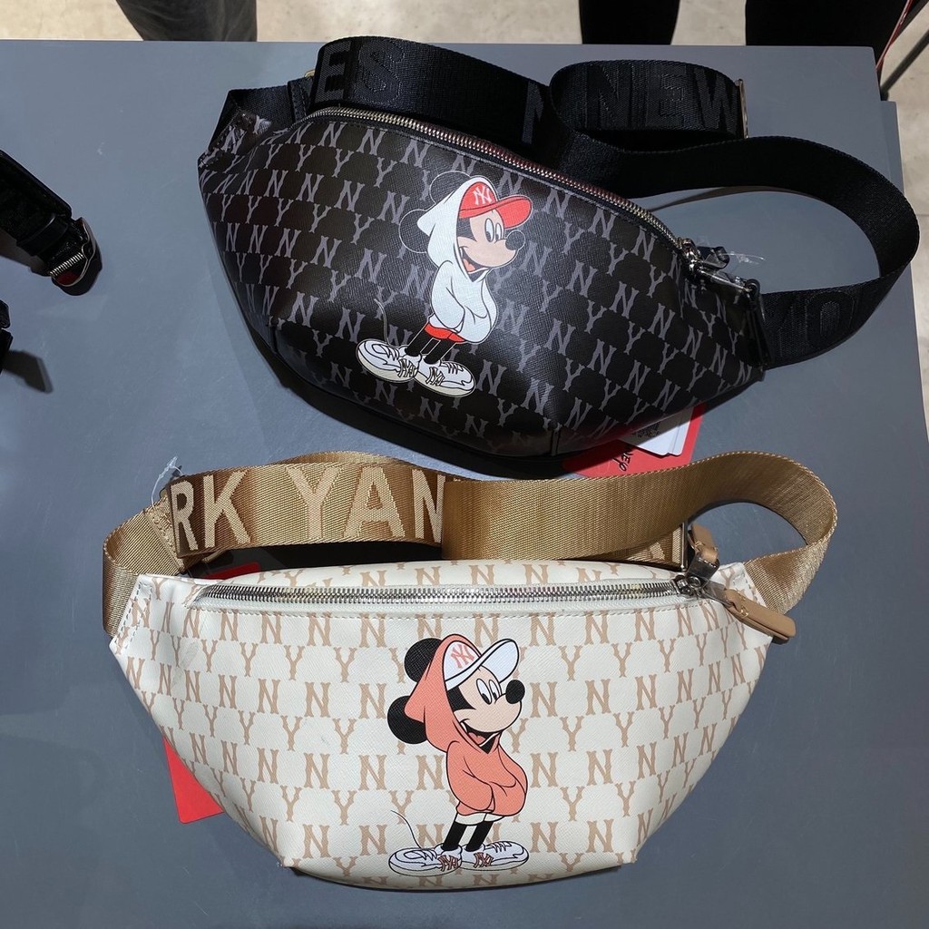 กระเป๋าคาดอก MLB Disney Mickey