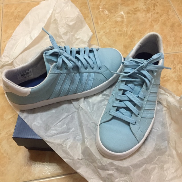 รองเท้าผ้าใบ kswiss สีฟ้าน่ารัก ซื้อมาไม่เคยใช้ ไซต์ 37.5-38