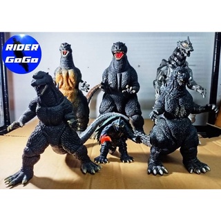 Godzilla Gamera โมเดลก็อดซิลล่า โมเดลกาเมร่าเต่า สภาพดีทุกตัว งานแท้หายากจากประเทศญี่ปุ่น