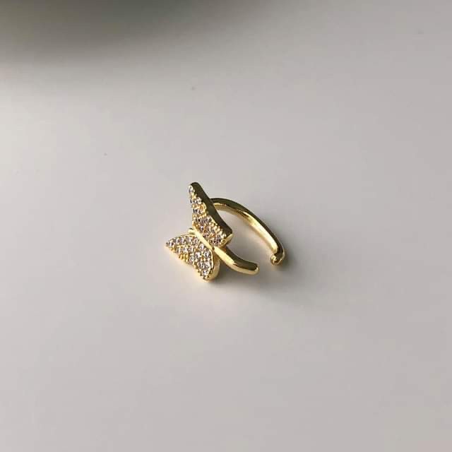 (โค้ด DMEBK ลด 120.-) Winterwinter Jewelry Silver925 : เครื่องประดับเงินแท้ Ear cuff ต่างหูหนีบรูปผีเสื้อ ไม่ต้องเจาะ
