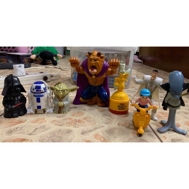 ของเล่น McDonald 8 ตัว มือ 2