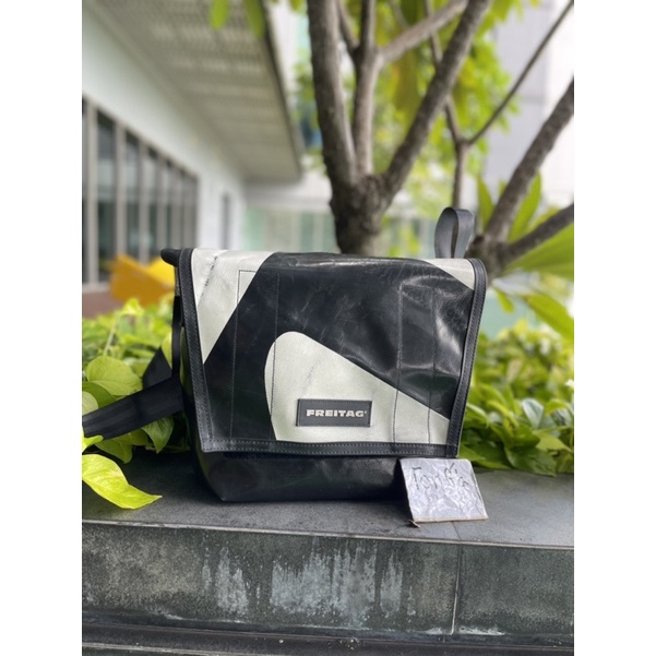50%割引 最新情報 FREITAG Classic slim M Dexter オールホワイト ショルダーバッグ メンズ - jotne.com 50%割引 最新情報 FREITAG Classic slim M Dexter オールホワイト ショルダーバッグ メンズ - jotne.com