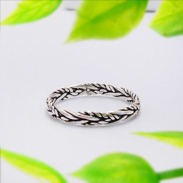 แหวนเงินแท้ถักลายสลับรมดำ Major silver : E-V-Braid-1