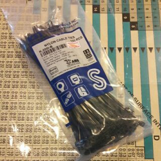 สายเคเบิลรัดของ 
Nylon cable ties 100pcs K-200I-B
LxW : 203x3.6 mm

by ครูแว่น frogmangear