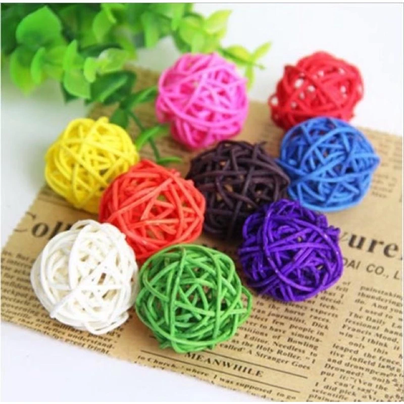 บอลนกแก้ว ของเล่นนก มีแบบหลายสี และสีต้นตำรับ 3cm 5cm